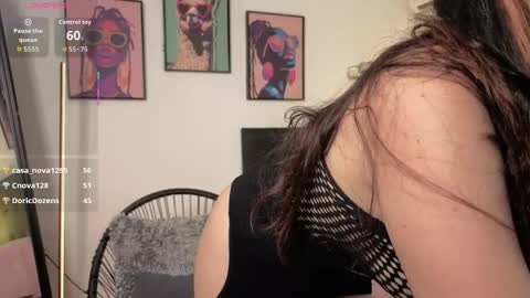 Snapshot of maiamancini chatting on 05.22.26 Maia online show from 05.22.26
