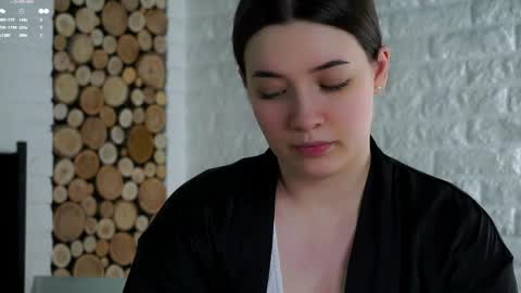 Lucy online show from 04.01.26