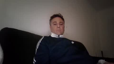 maikel_castel81 online show from 04.19.26