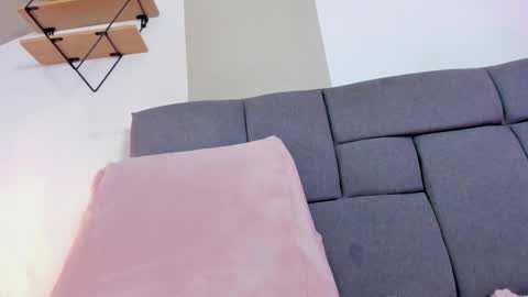 Mailin online show from 02.15.25