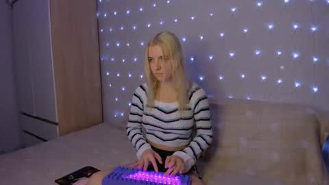 Your kitty online show from 09.27.25