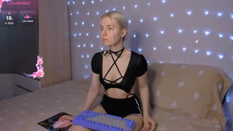 Your kitty online show from 11.11.25