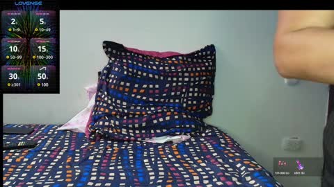 Snapshot of maira_milf chatting on 01.13.25 Maira online show from 01.13.25