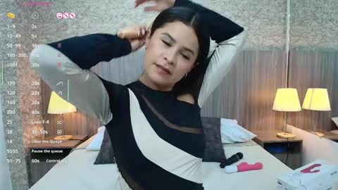 Snapshot of maite_jhon chatting on 05.28.26 online show from 05.28.26