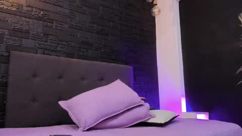 maite_smith69 online show from 09.16.25