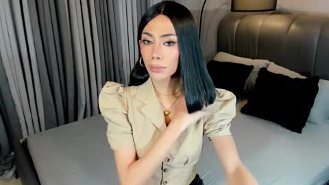 Snapshot of majesticfrancine chatting on 01.20.25 Lovely online show from 01.20.25