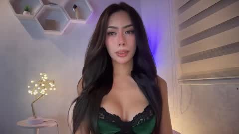 Lovely online show from 02.14.26