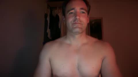 Snapshot of majo1100 chatting on 10.13.25 Majo online show from 10.13.25