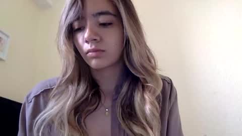 majo_gomezz online show from 06.03.26
