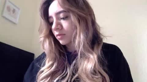 majo_gomezz online show from 06.05.26