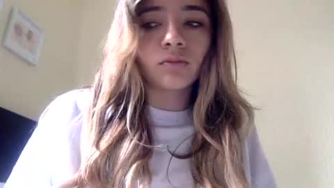 majo_gomezz online show from 06.18.26