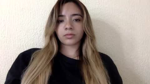 majo_gomezz online show from 06.26.26