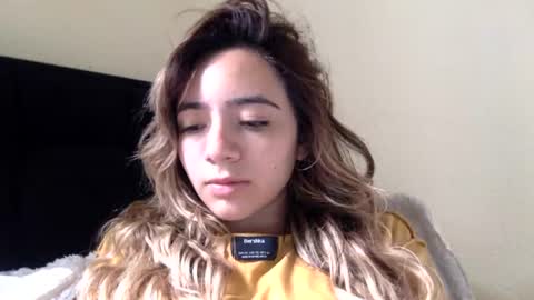 majo_gomezz online show from 07.11.26