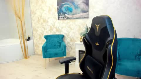 Snapshot of make_love_1 chatting on 02.09.26 Chloe online show from 02.09.26