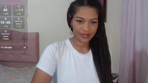 MAKENNAA online show from 02.02.26