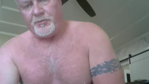 Snapshot of makinit0808 chatting on 05.22.26 makinit0808 online show from 05.22.26