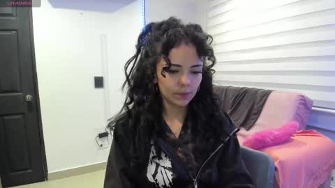 Mal Norma online show from 02.15.25