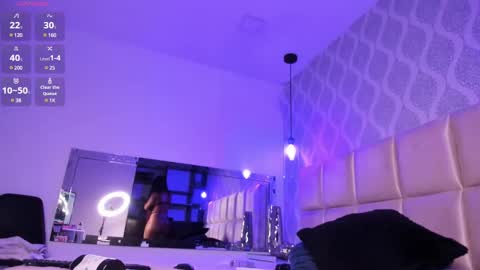 Snapshot of malaaiikaa chatting on 01.14.25 malaaiikaa online show from 01.14.25