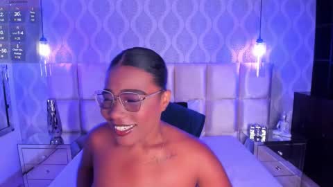 Snapshot of malaaiikaa chatting on 02.12.25 malaaiikaa online show from 02.12.25