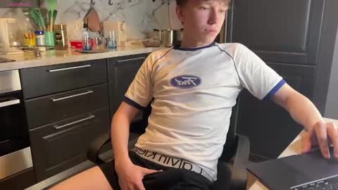 Tom and Mark 3 online show from 10.09.25