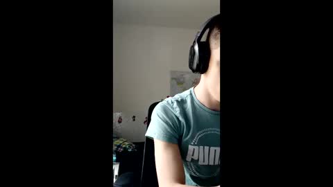 Snapshot of male20y chatting on 05.10.26 male20y online show from 05.10.26