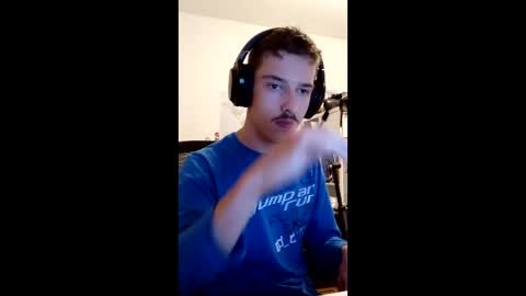 Snapshot of male20y chatting on 05.17.26 male20y online show from 05.17.26