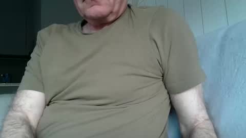 Snapshot of male_toy1 chatting on 04.29.26 male_toy1 online show from 04.29.26