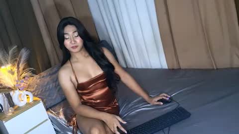 maliacollins online show from 07.28.26