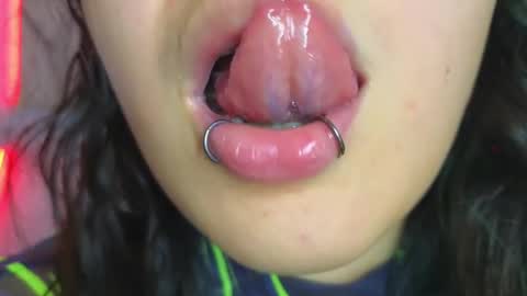 Mar  Alicia     Rosie  v A L I C I A W I T C -  Meg Cherie online show from 02.12.25