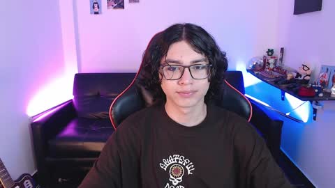 Snapshot of malik_harrison_ chatting on 01.01.25 Malik online show from 01.01.25