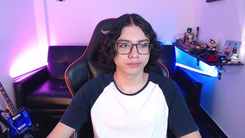 Snapshot of malik_harrison_ chatting on 01.07.25 Malik online show from 01.07.25