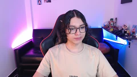 Snapshot of malik_harrison_ chatting on 02.03.25 Malik online show from 02.03.25