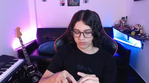 Snapshot of malik_harrison_ chatting on 03.06.25 Malik online show from 03.06.25