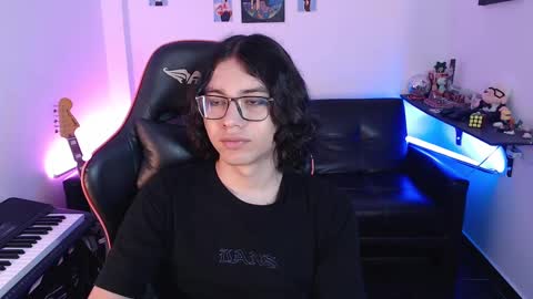 Snapshot of malik_harrison_ chatting on 03.06.25 Malik online show from 03.06.25