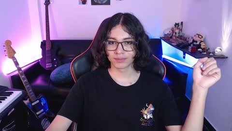 Snapshot of malik_harrison_ chatting on 03.09.25 Malik online show from 03.09.25