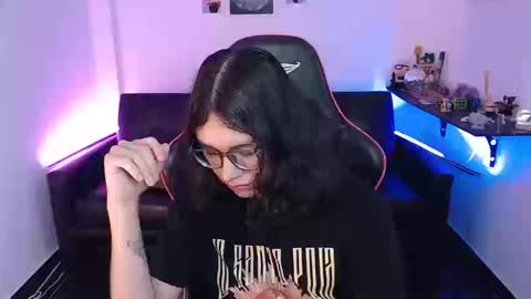 Snapshot of malik_harrison_ chatting on 09.11.25 Malik online show from 09.11.25