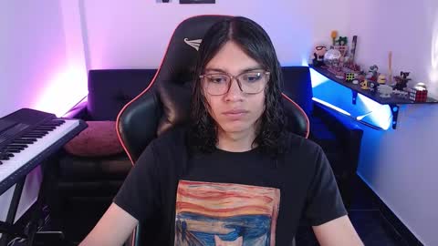 Snapshot of malik_harrison_ chatting on 10.21.25 Malik online show from 10.21.25