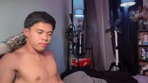 Snapshot of malikgray chatting on 10.15.25 Malik online show from 10.15.25