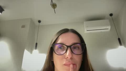 Snapshot of malina568708 chatting on 01.07.25 malina568708 online show from 01.07.25