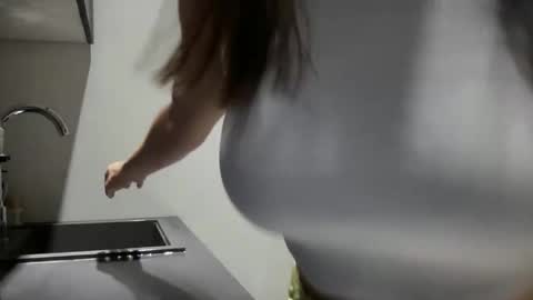 Snapshot of malina568708 chatting on 09.13.25 malina568708 online show from 09.13.25