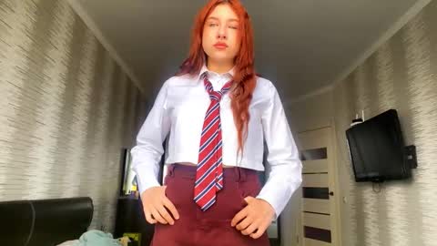 Isabella online show from 10.24.25