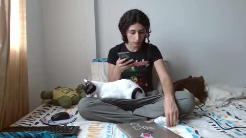 Malita online show from 10.14.25