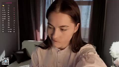 Mia online show from 07.11.26