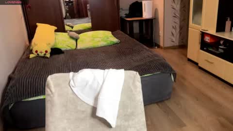 Jinny online show from 04.15.26