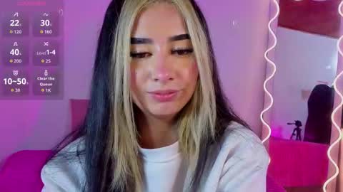 Malory  online show from 11.19.25