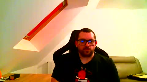 Snapshot of malou2927 chatting on 01.04.25 breton online show from 01.04.25