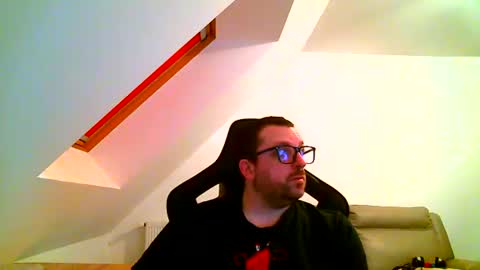 Snapshot of malou2927 chatting on 03.01.25 breton online show from 03.01.25