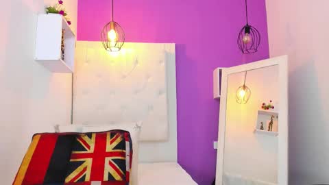 Snapshot of malu_hot69 chatting on 02.19.26 Malu online show from 02.19.26