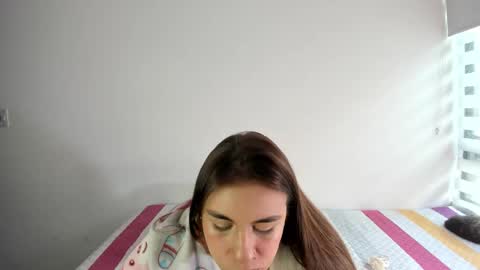 instagram  nueela   online show from 11.25.25