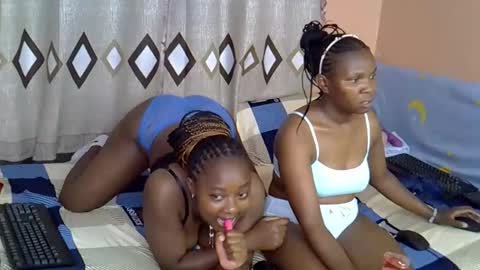 mama_pussie online show from 02.08.26